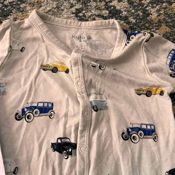 Romper - Picture 2 of 2